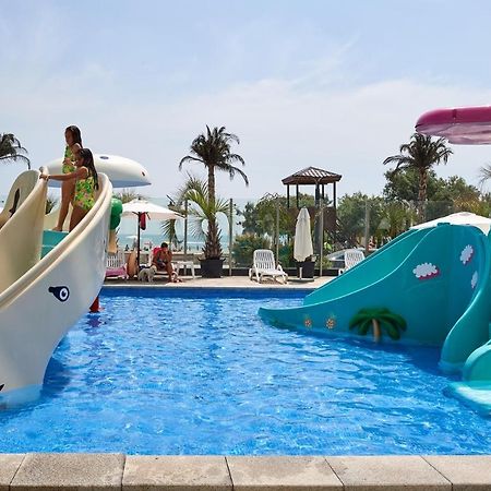 Fancy Apartment In Spa N Pool Beach Resort Mamaia Kültér fotó