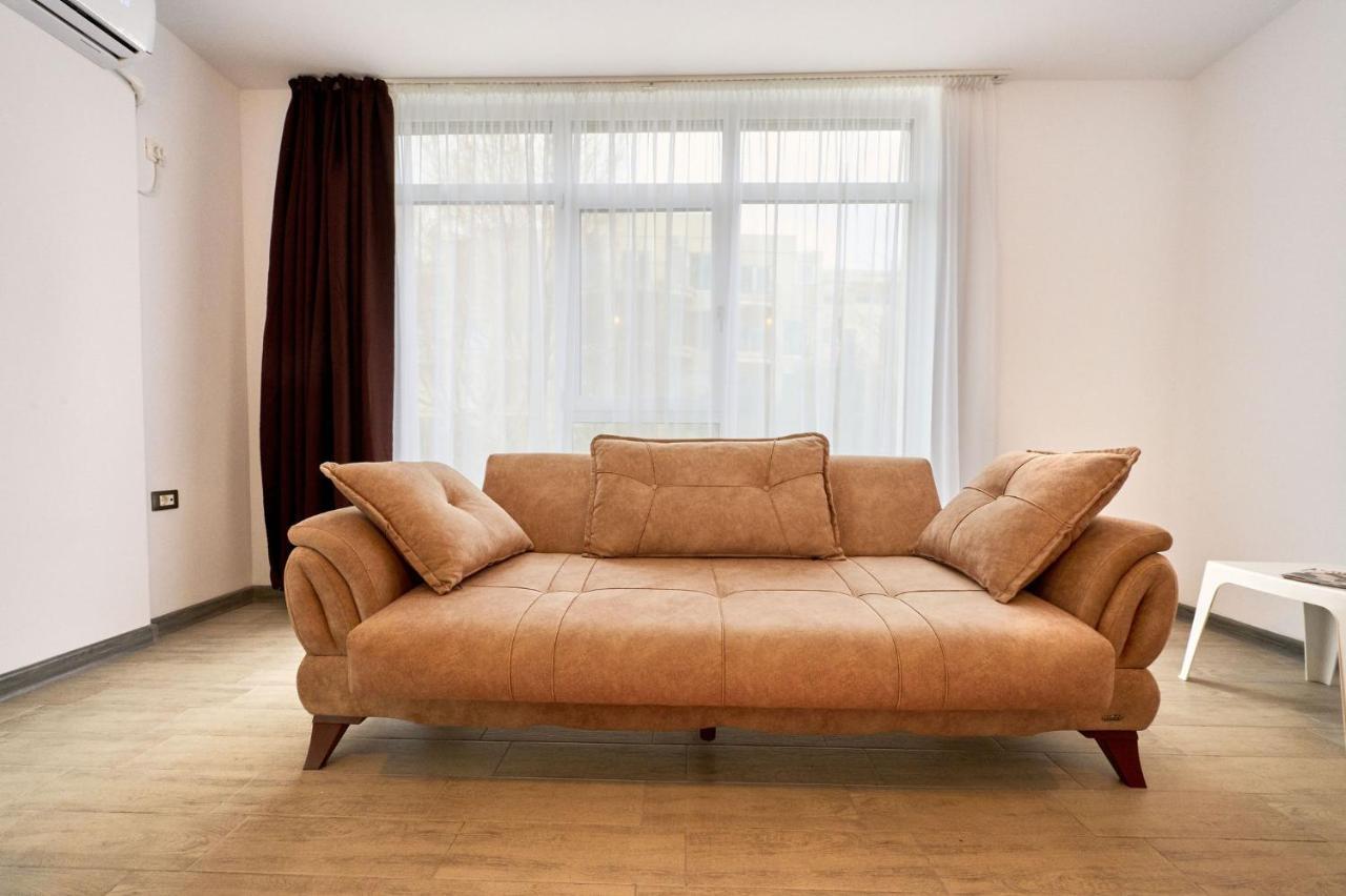 Fancy Apartment In Spa N Pool Beach Resort Mamaia Kültér fotó